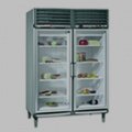 шкафы холодильные/морозильные с остекленными дверями эконом-класса